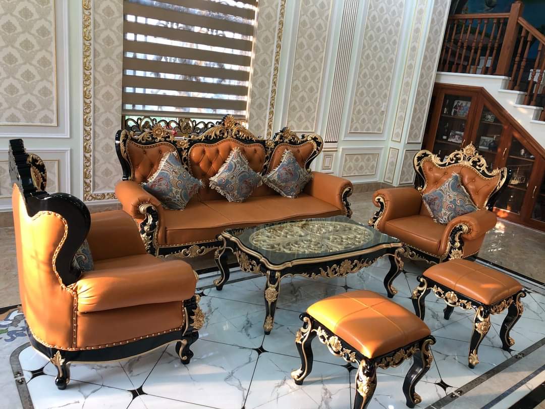 Sofa Đã Được Thiết Kế Lại Theo Phong Cách Tân Cổ Điển